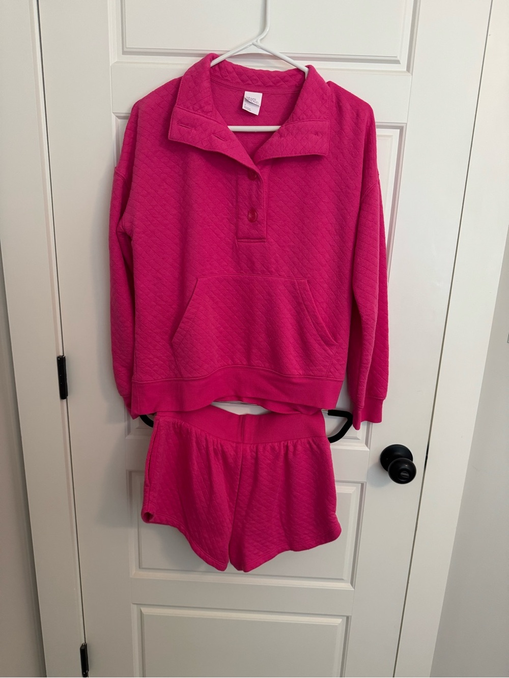 stars above Hot Pink Quilted Pullover & Shorts Loungewear Set